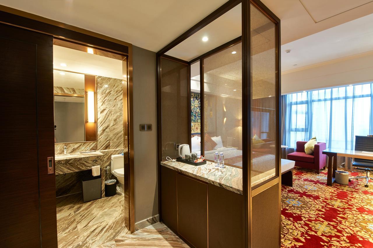 Zhongshan Guzhen Huayu Landmark Hotel Exterior foto